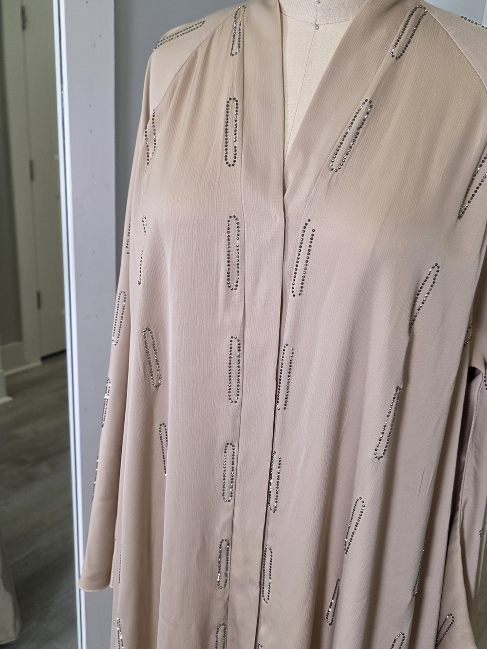 Beige Long Sleeve Abaya with Self-Tie Belt - Picture 4 of 4